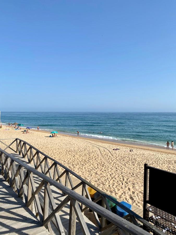 Beautiful Apartment For Rent In Quinta Do Lago With Excellent Resort Facilities Close To Lake And Beach. 외부 사진