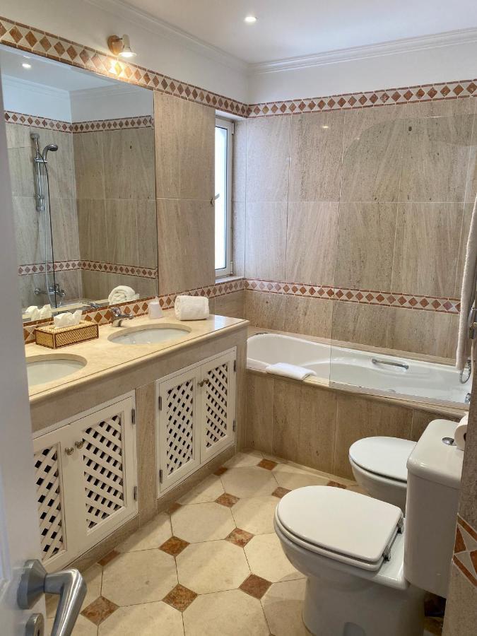 Beautiful Apartment For Rent In Quinta Do Lago With Excellent Resort Facilities Close To Lake And Beach. 외부 사진