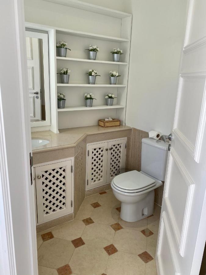 Beautiful Apartment For Rent In Quinta Do Lago With Excellent Resort Facilities Close To Lake And Beach. 외부 사진